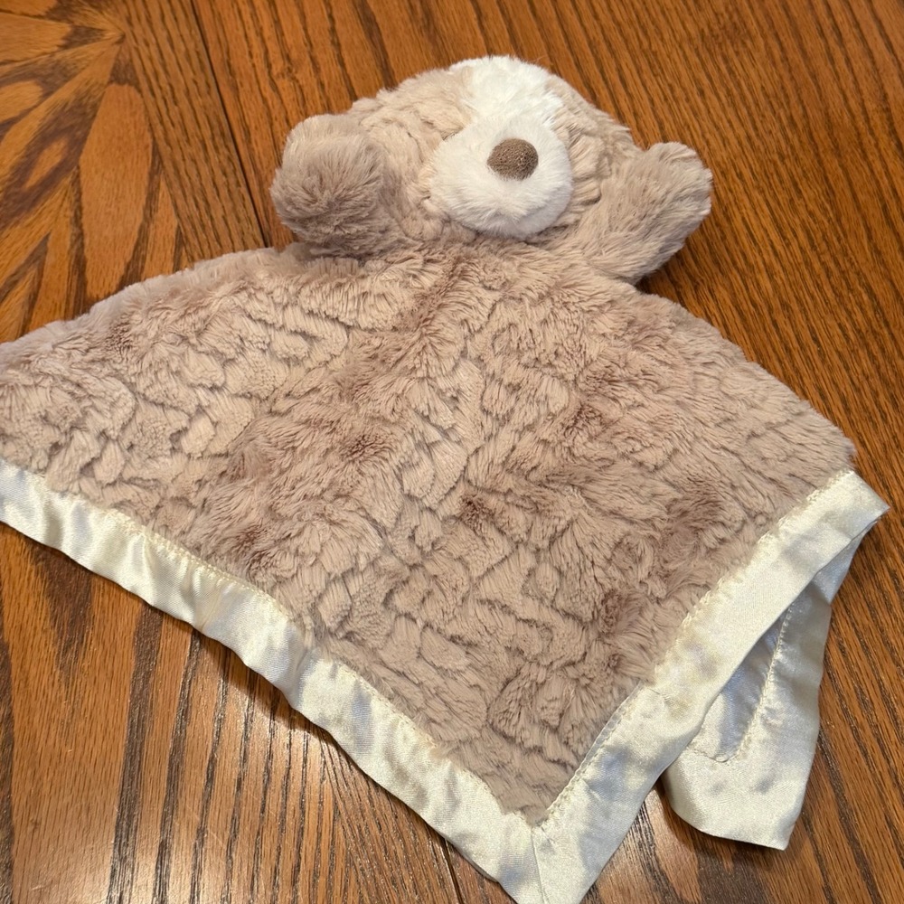 Mary Meyer Putty Puppy‎ Dog Baby Lovey Security Blanket Tan White Satin Trim